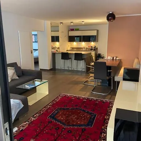 Seewohnung Mit Direktem Seezugang-skiliftnaehe Апартаменты *